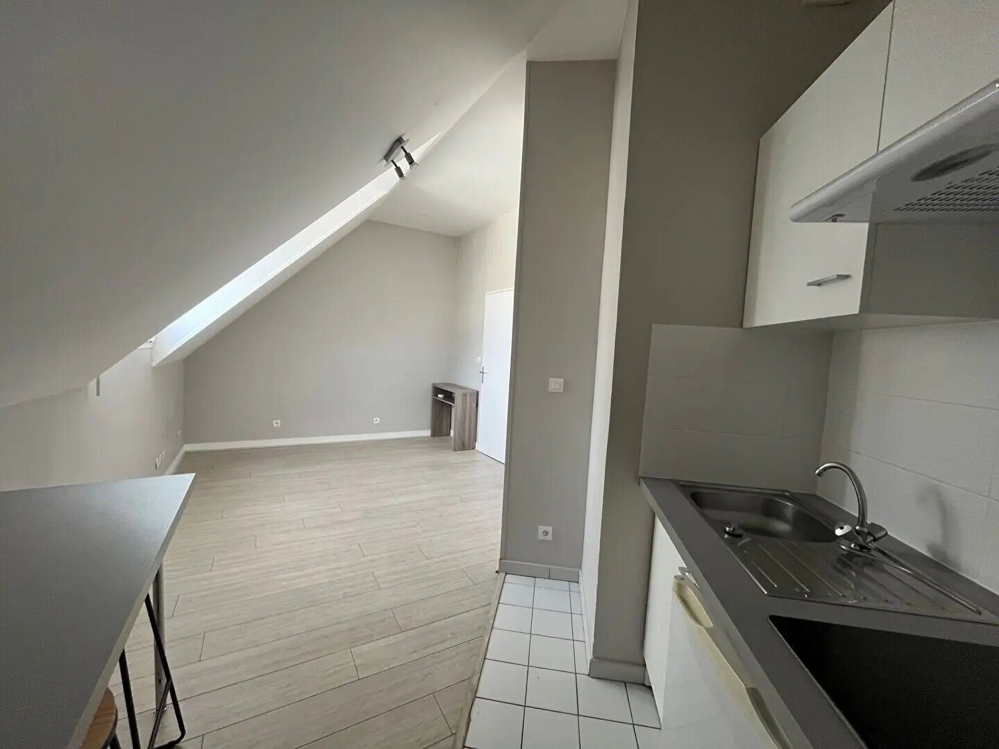 Appartement à louer, 16m², Lamorlaye