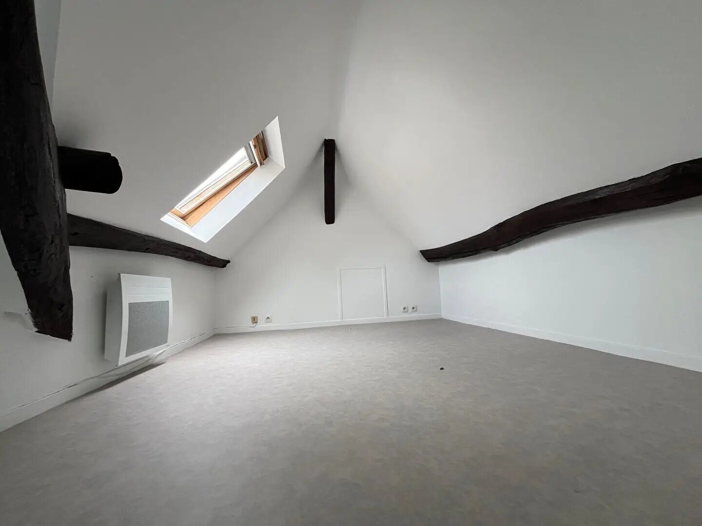 Appartement à louer, 19m², Lamorlaye