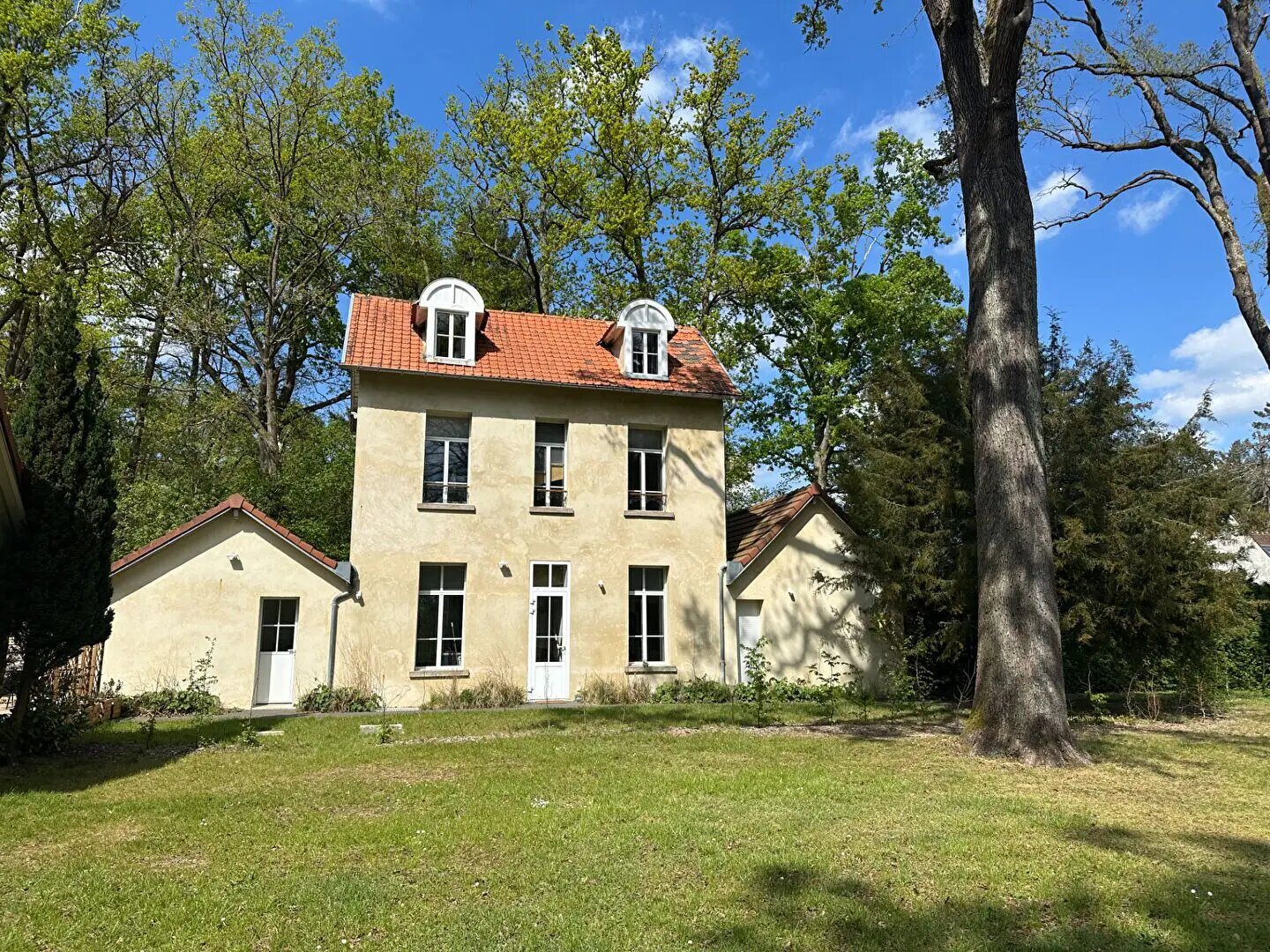 Maison à vendre, 267m², Lamorlaye