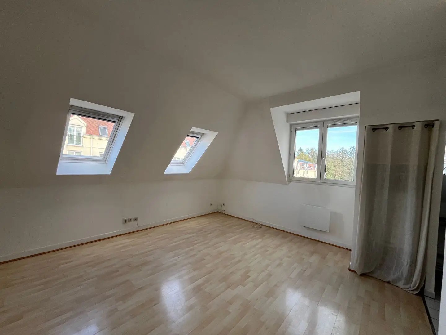 Appartement à louer, 25m², Lamorlaye