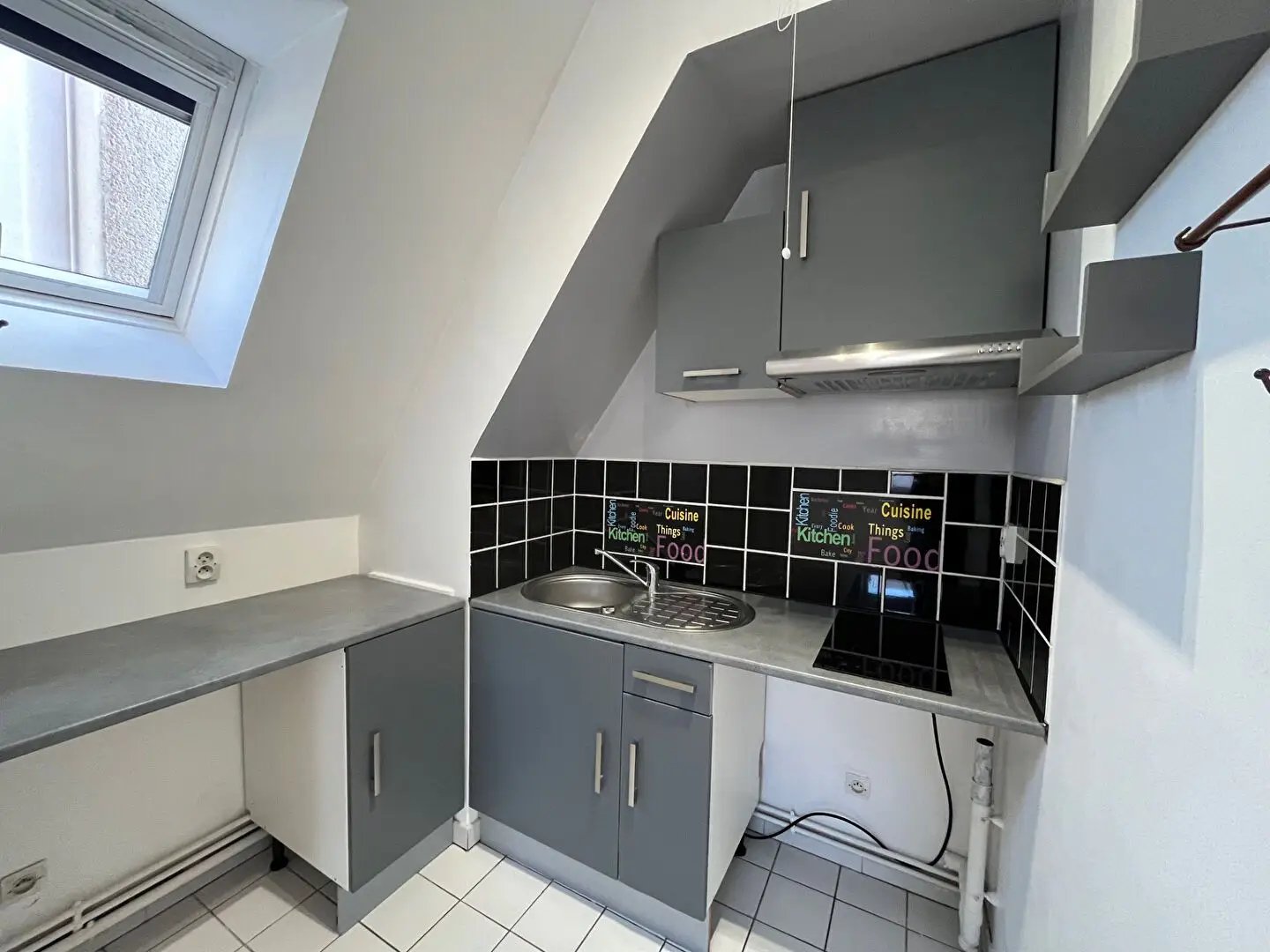Appartement à louer, 25m², Lamorlaye