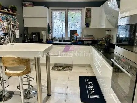 Maison à vendre, 135m², La Saulce