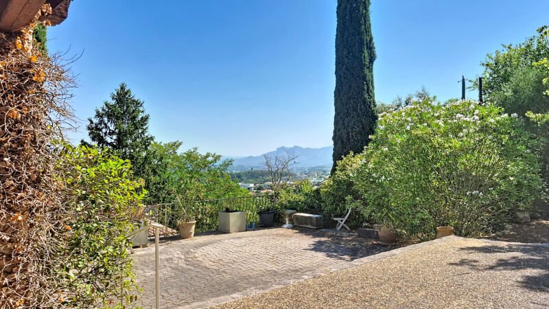Maison à vendre, 246m², La Penne-sur-Huveaune
