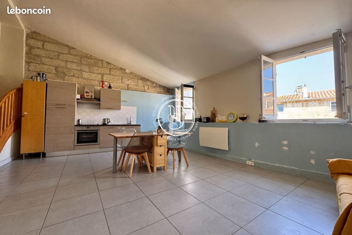 Appartement à vendre, 67m², Uzès