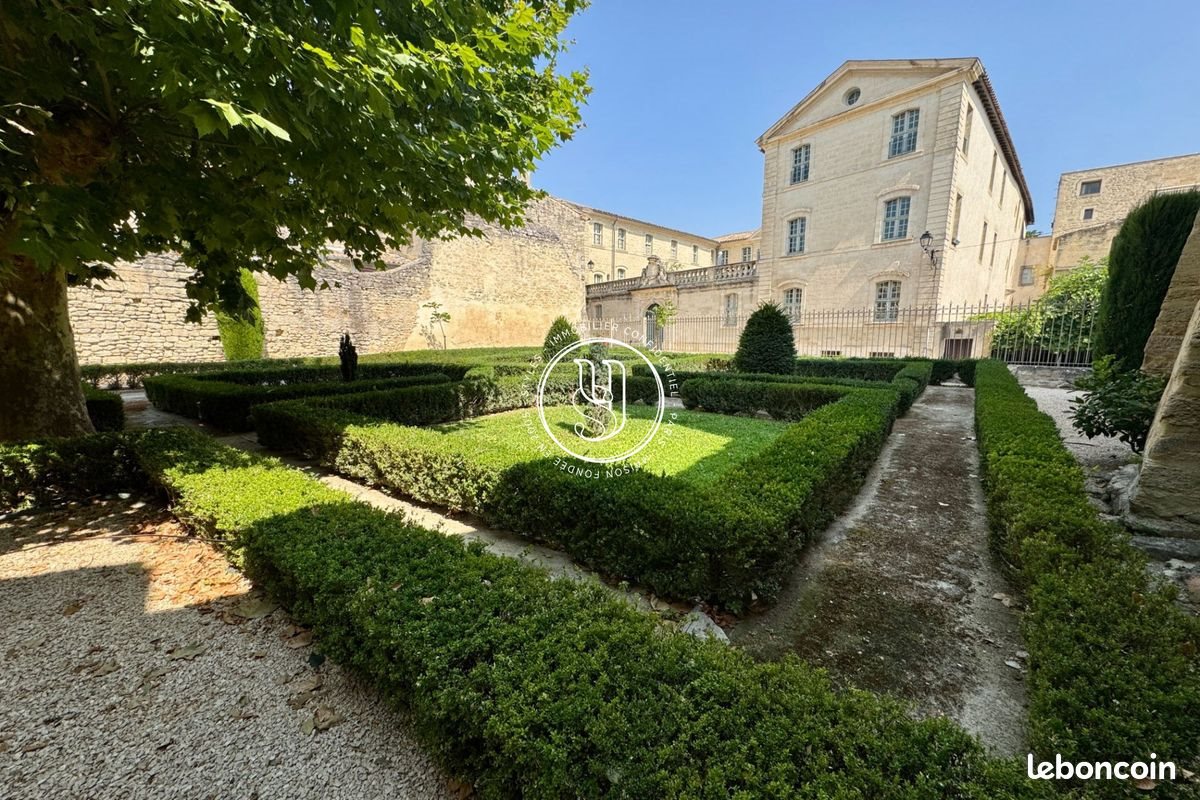 Appartement à vendre, 67m², Uzès