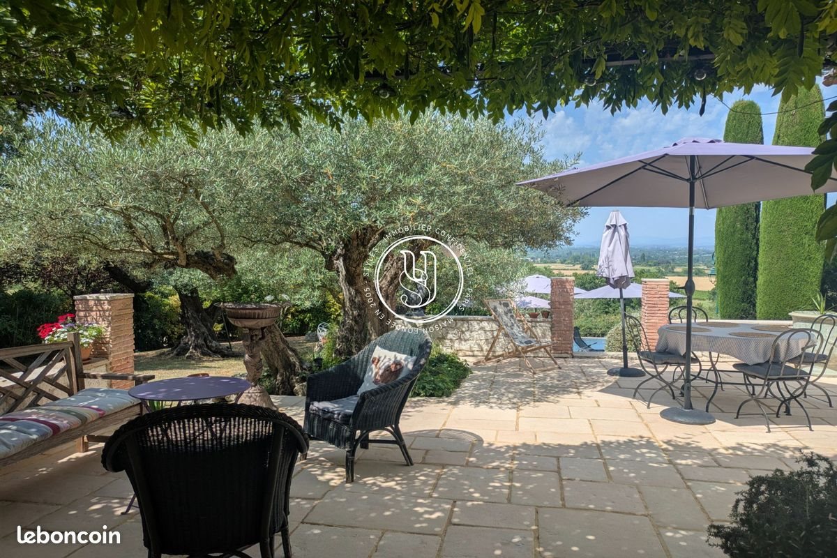 Maison à vendre, 117m², Uzès