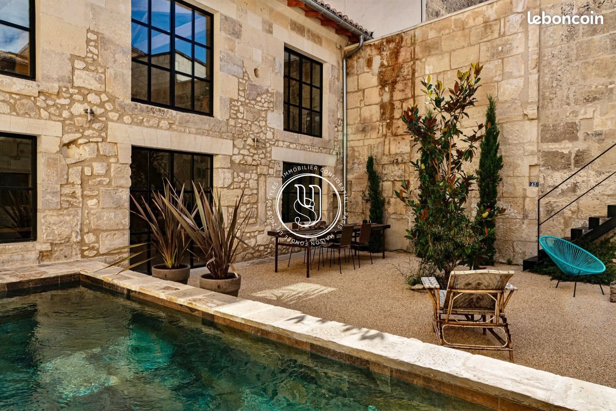 Maison à vendre, 330m², Fontvieille