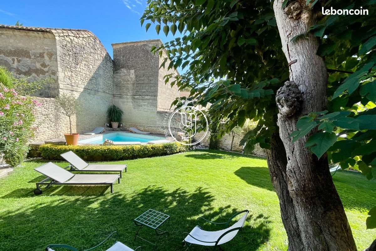 Maison à vendre, 280m², Uzès
