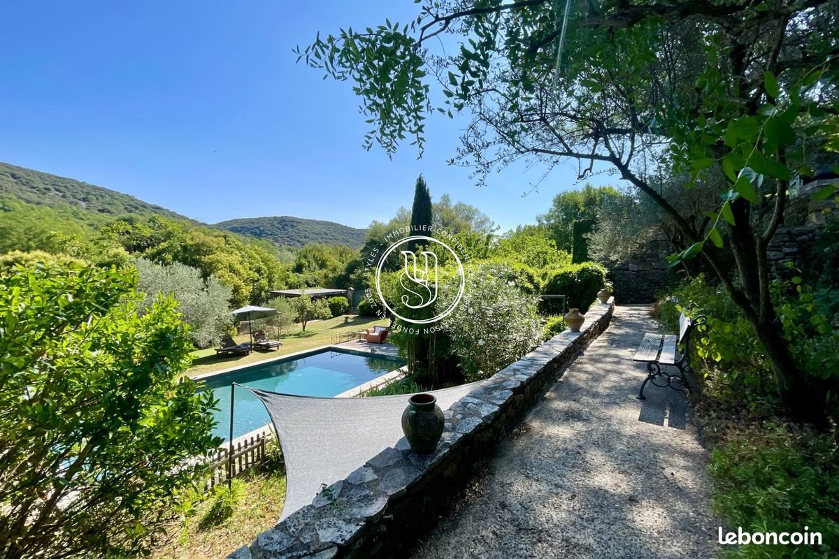 Maison à vendre, 360m², Uzès