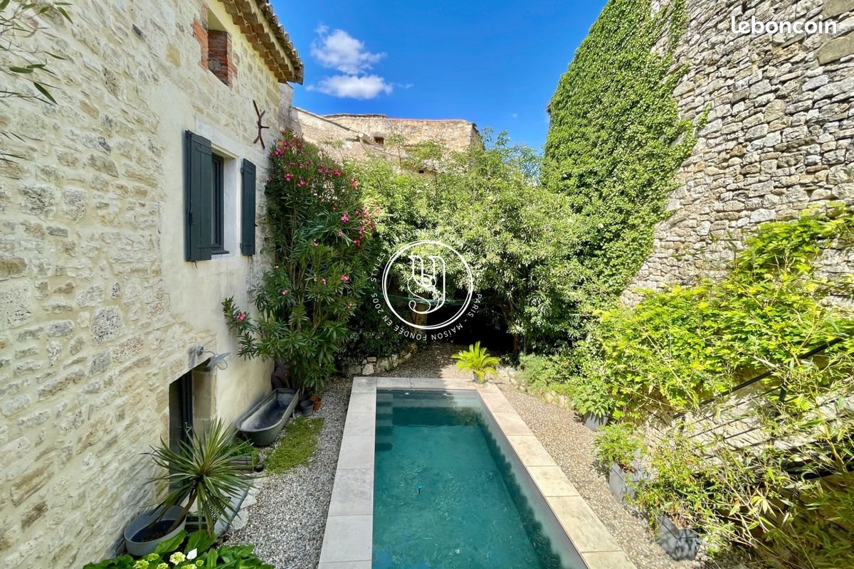 Maison à vendre, 310m², Uzès