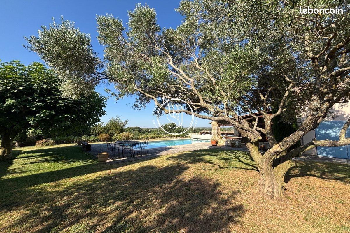 Maison à vendre, 351m², Uzès
