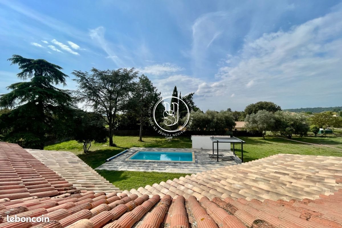 Maison à vendre, 161m², Uzès