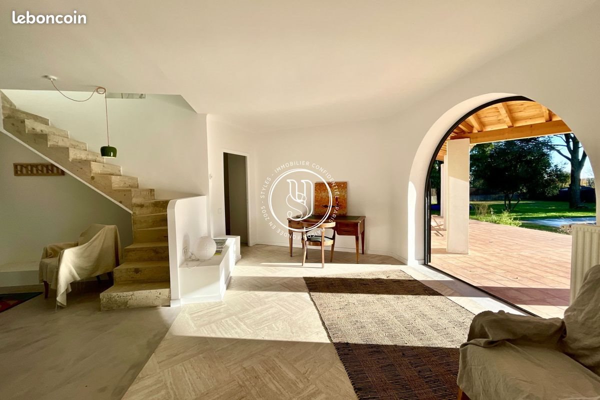 Maison à vendre, 161m², Uzès