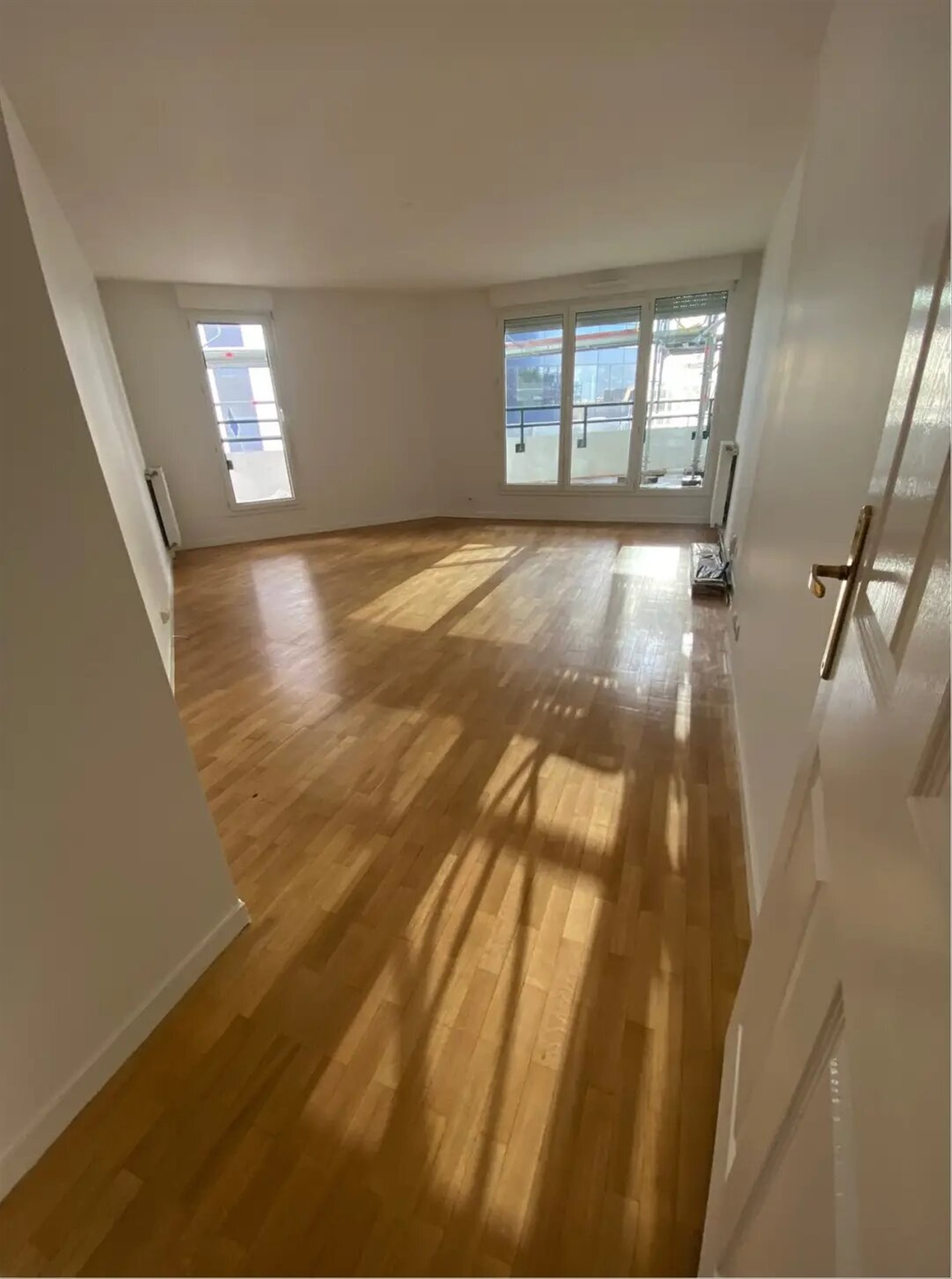 Appartement à louer, 83m², Courbevoie