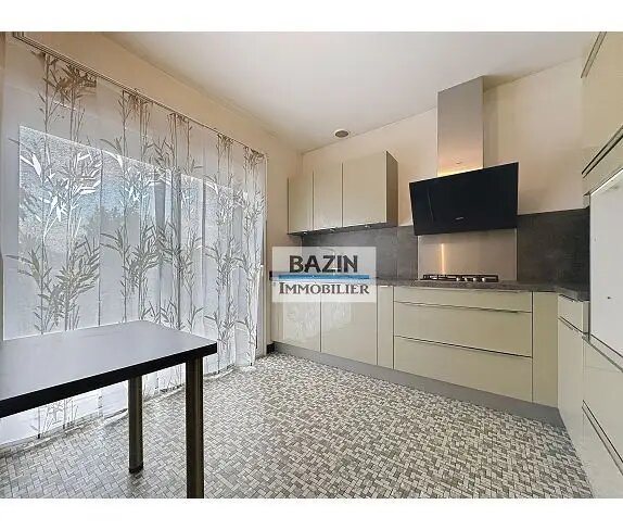Maison à vendre, 100m², Sainte-Geneviève-des-Bois