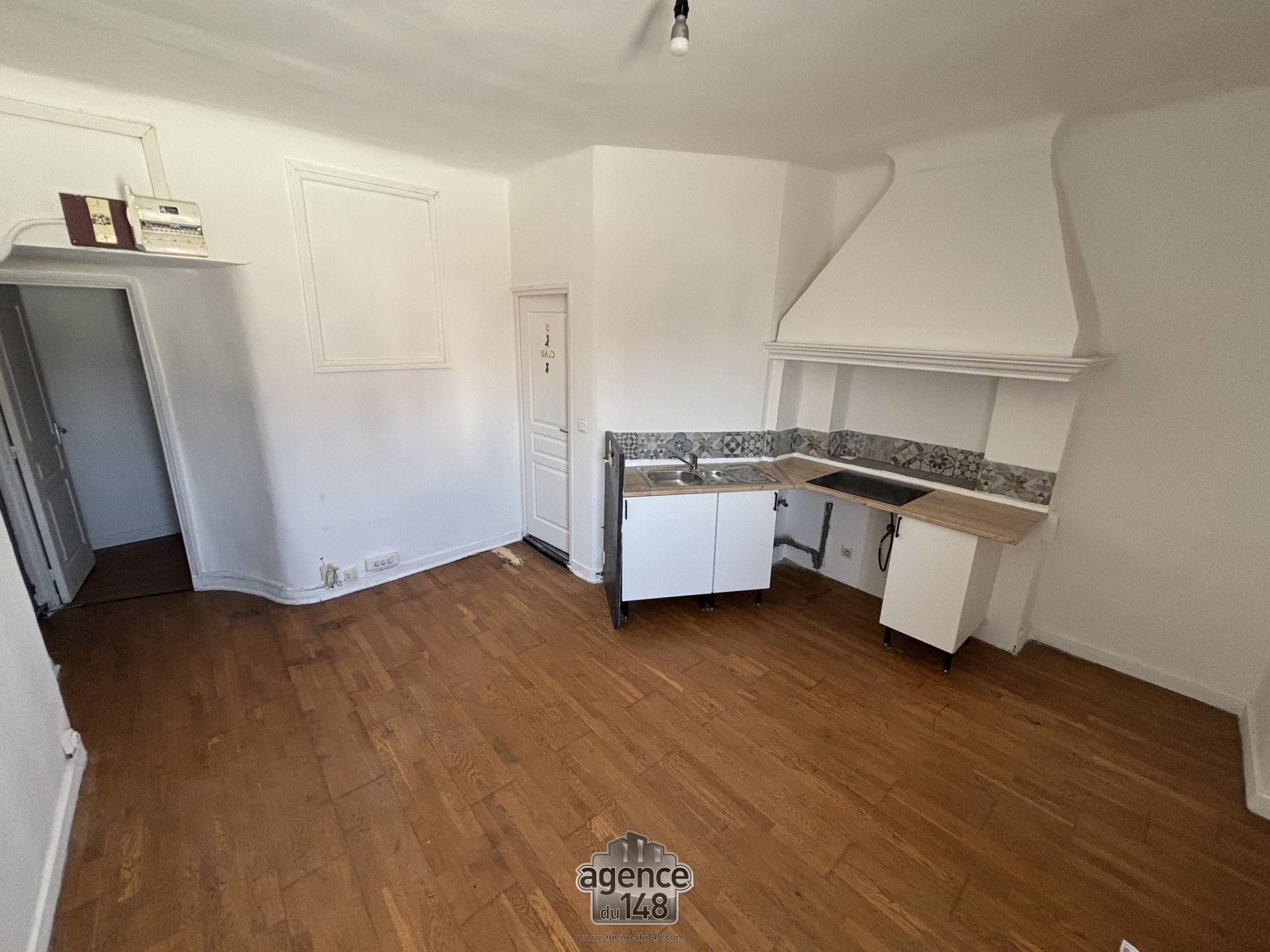 Appartement à louer, 40m², Marseille 3ème