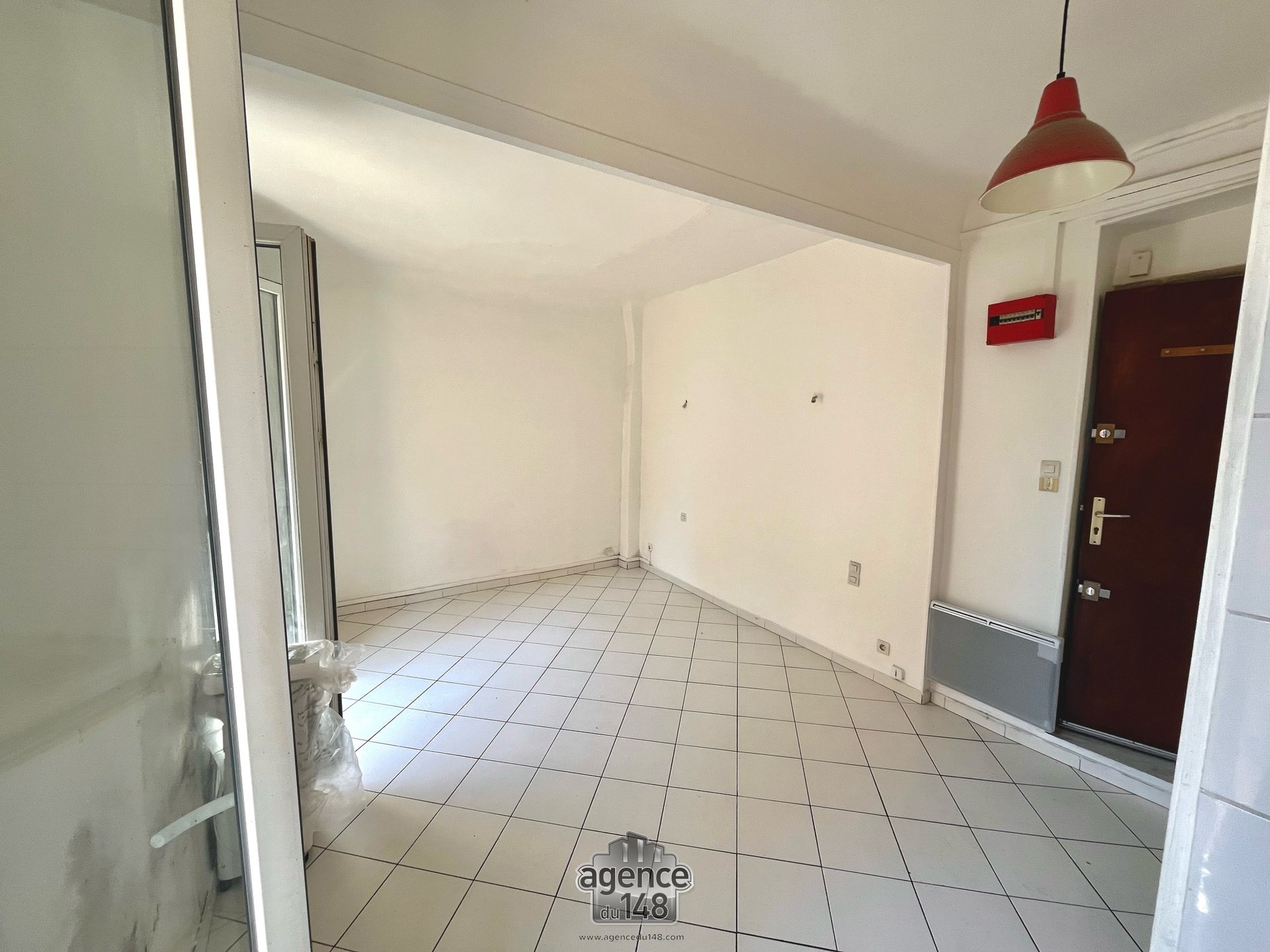 Appartement à louer, 18m², Marseille 2ème