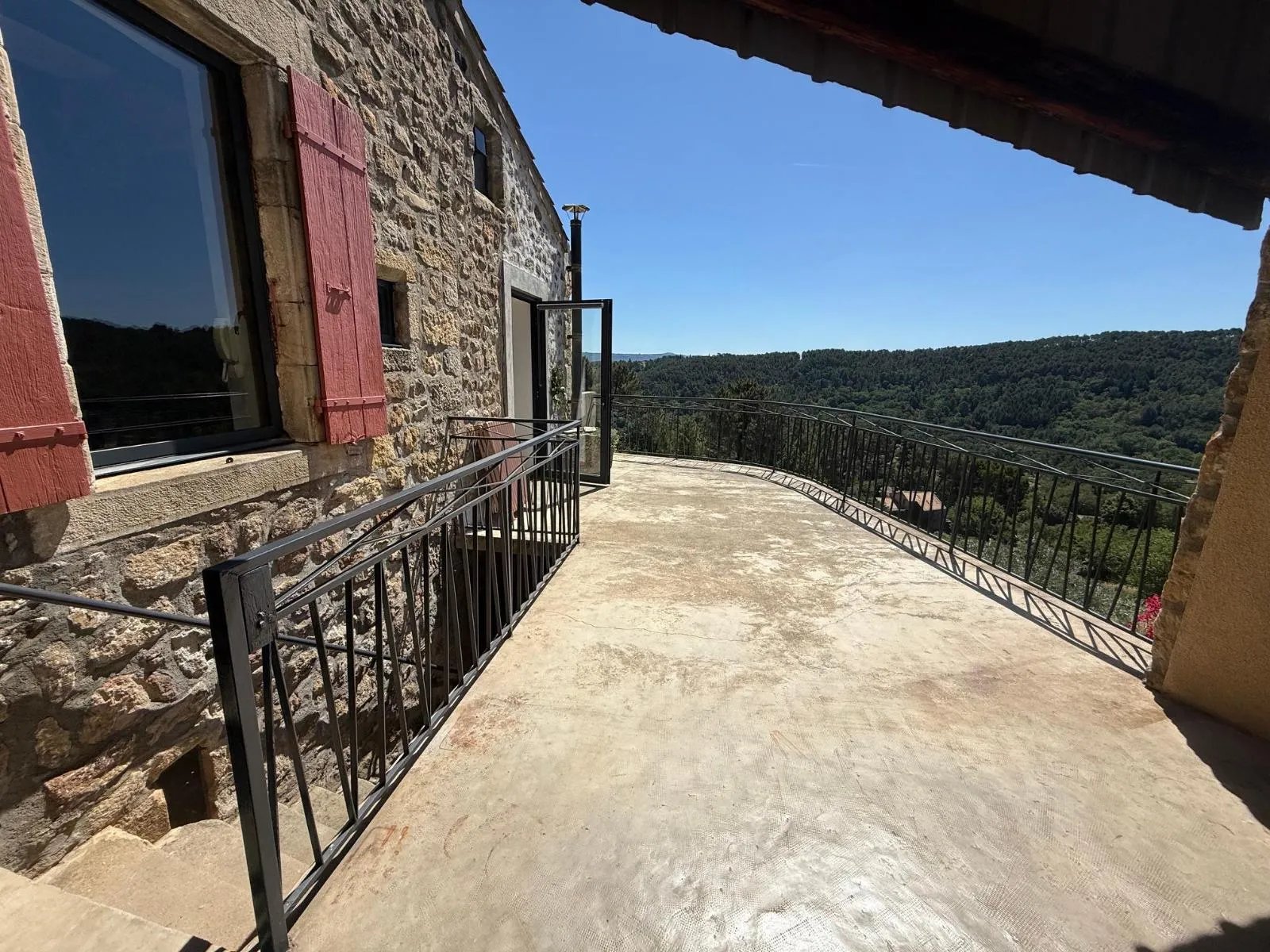 Maison à louer, 94m², Mercuer