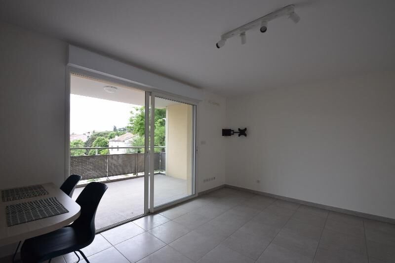 Appartement à louer, 51m², Aubenas