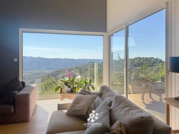 Appartement à vendre, 226m², Carros
