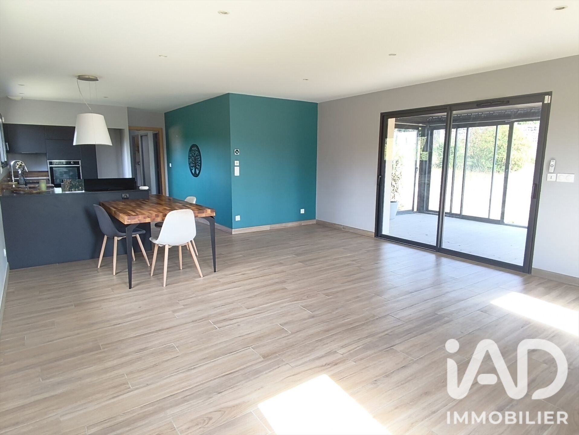 Maison à vendre, 133m², Lablachère