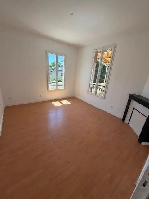 Appartement à louer, 65m², Chaville