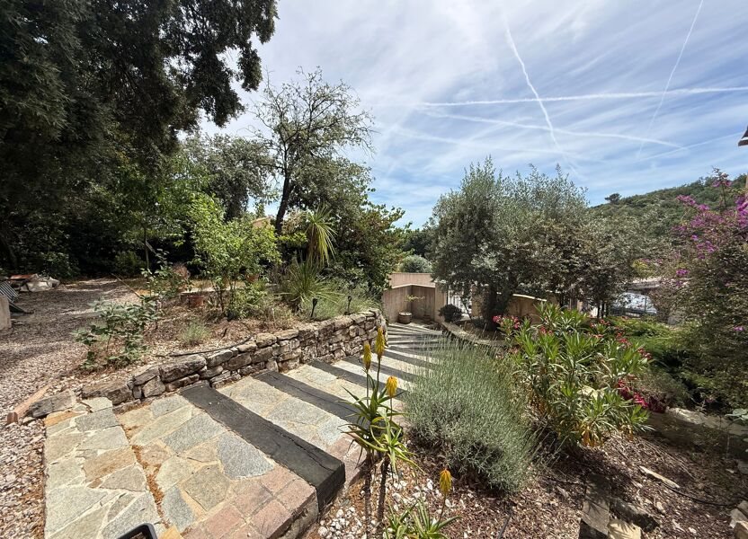 Maison à vendre, 154m², La Roquebrussanne