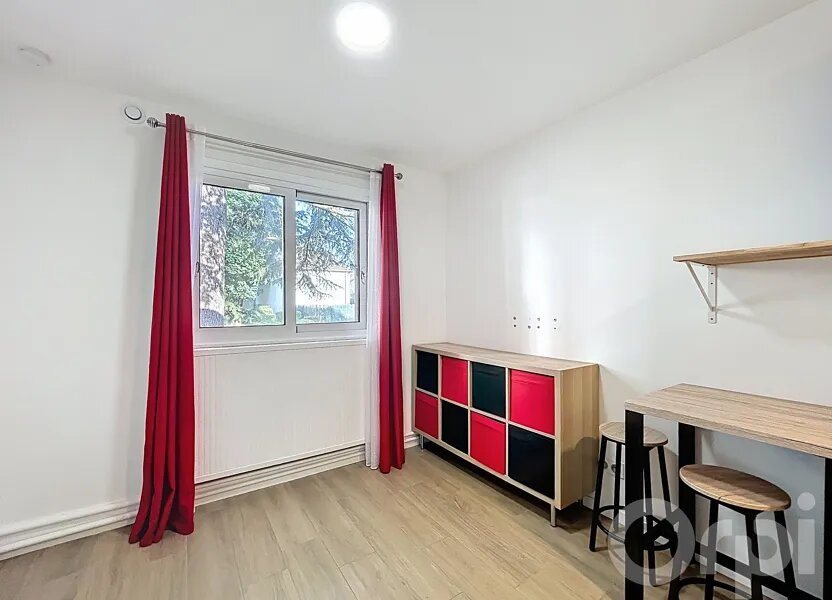 Appartement à louer, 12m², Saint-Maur-des-Fossés