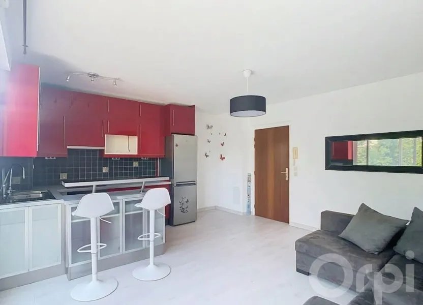 Appartement à louer, 39m², L'Haÿ-les-Roses