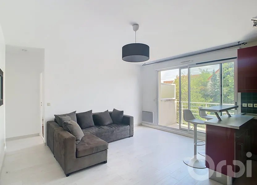 Appartement à louer, 39m², L'Haÿ-les-Roses