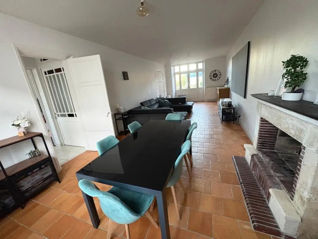 Maison à louer, 208m², Saint-Agnant