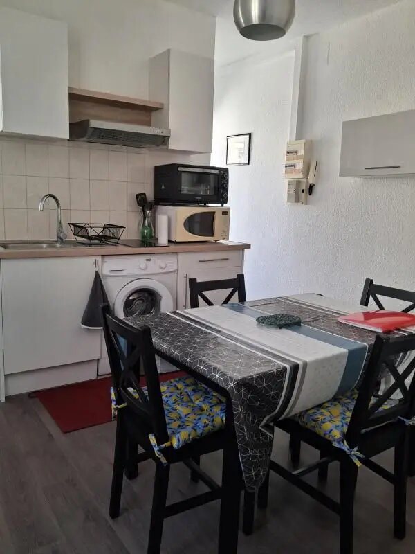 Appartement à louer, 26m², Rochefort