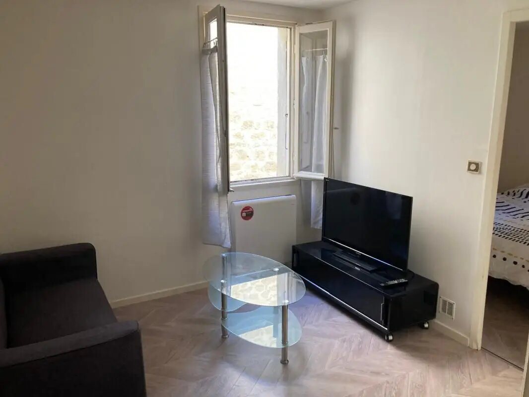 Appartement à louer, 30m², Saintes