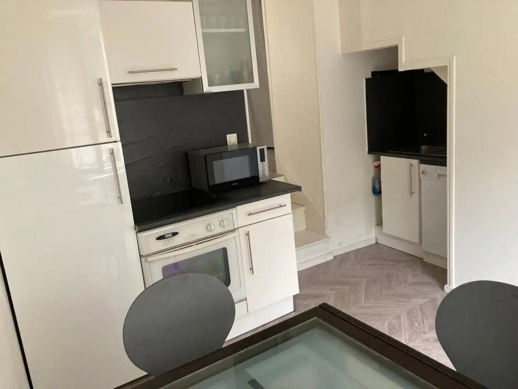 Appartement à louer, 30m², Saintes