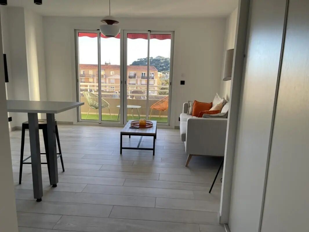 Appartement à louer, 43m², Cavalaire-sur-Mer