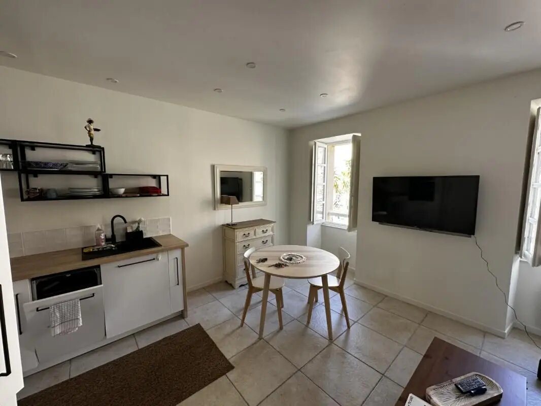 Appartement à louer, 27m², Grimaud
