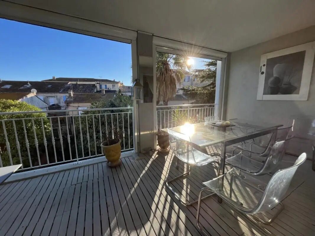 Appartement à louer, 87m², Cogolin