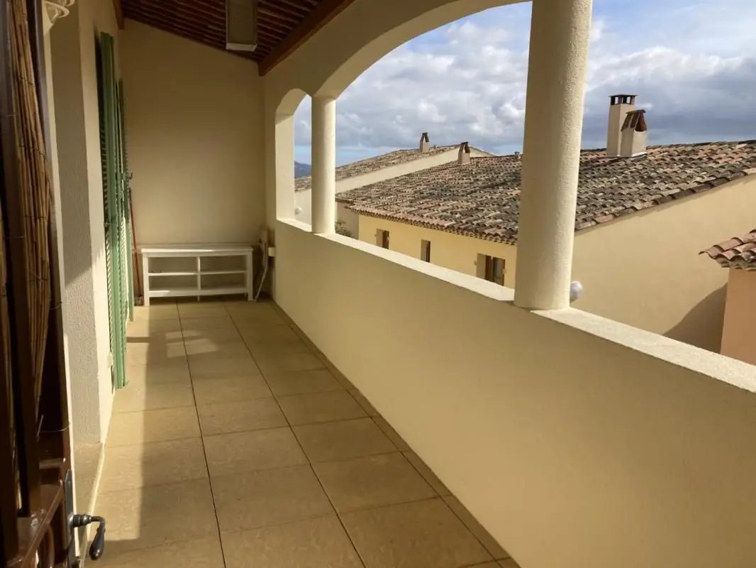 Appartement à louer, 44m², Grimaud