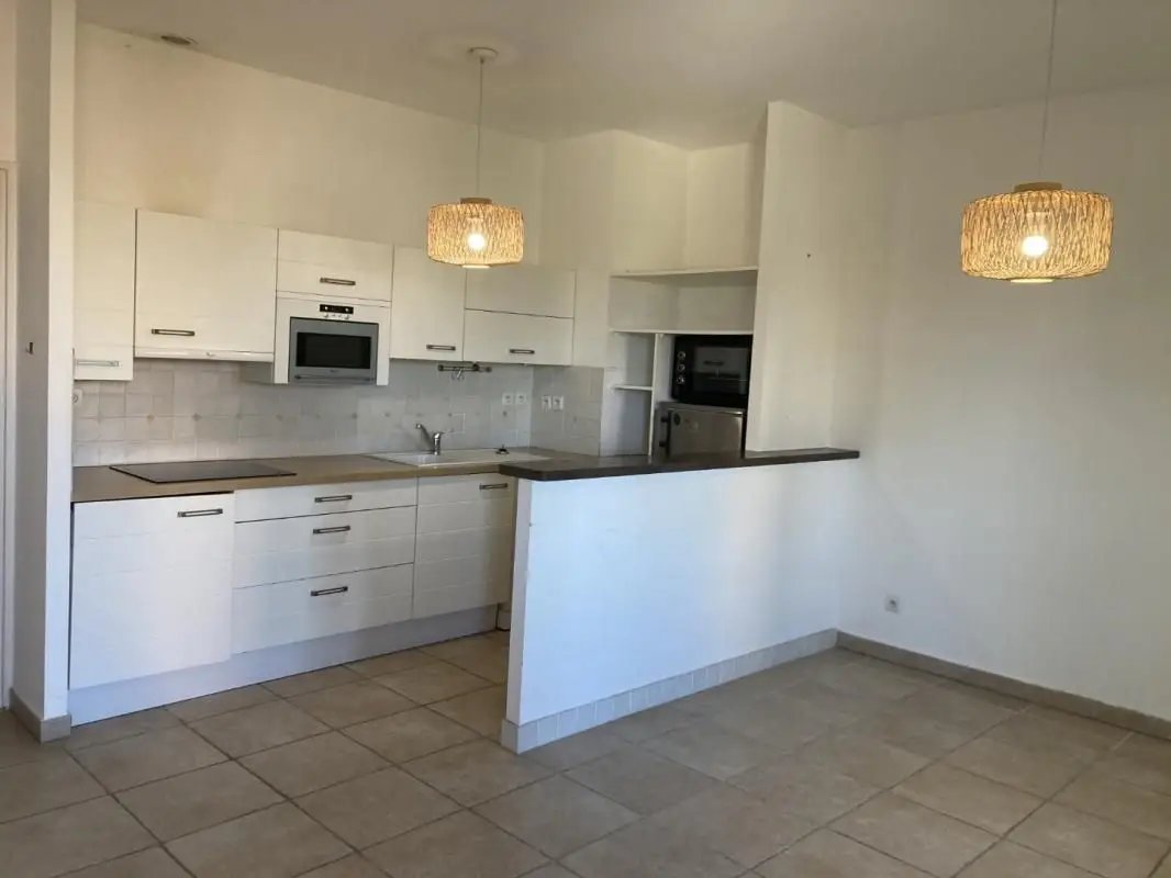 Appartement à louer, 44m², Grimaud