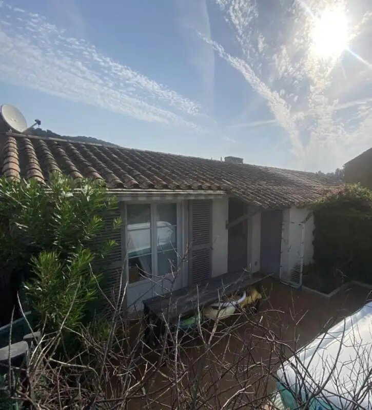 Appartement à louer, 66m², Grimaud