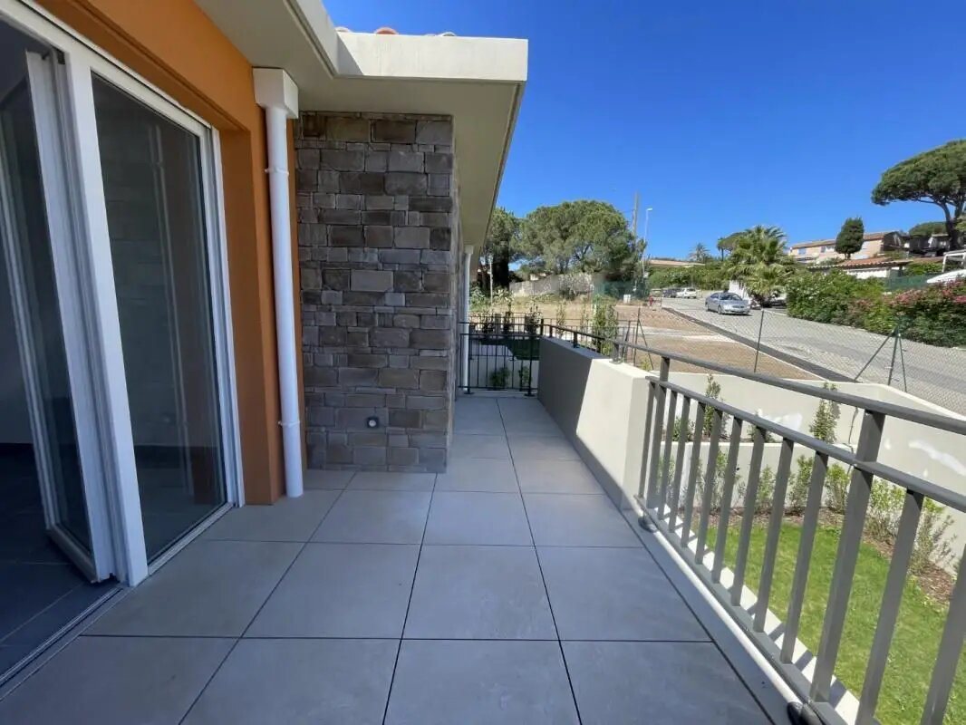 Appartement à louer, 58m², Cogolin