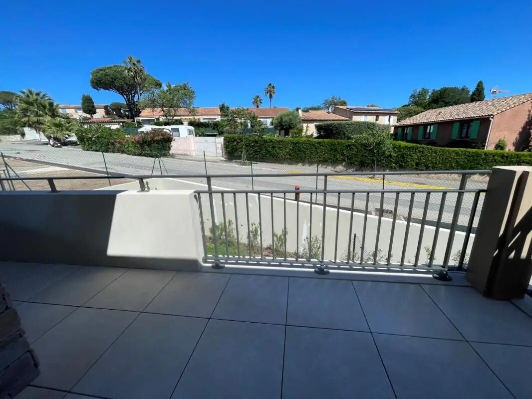 Appartement à louer, 58m², Cogolin