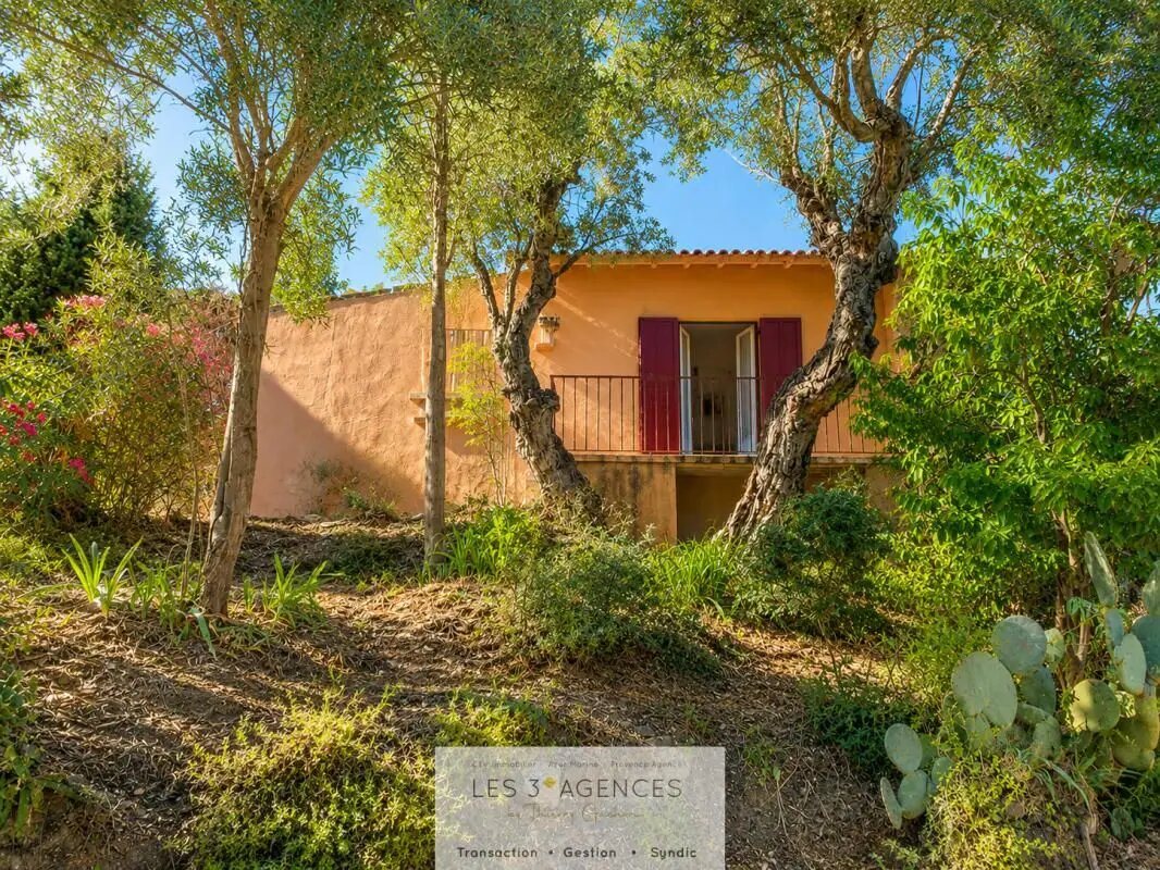 Maison à vendre, 107m², Cogolin