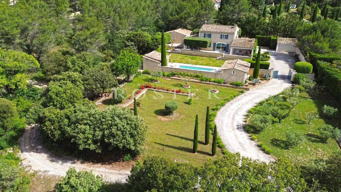 Maison à vendre, 280m², Cabrières-d'Avignon