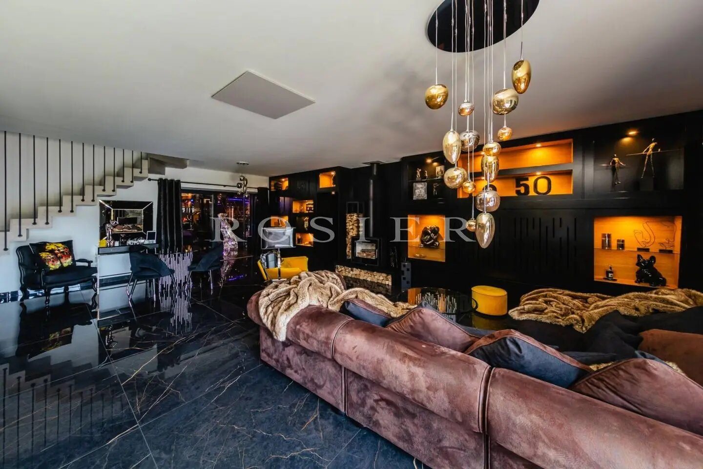 Maison à vendre, 380m², Beaumettes