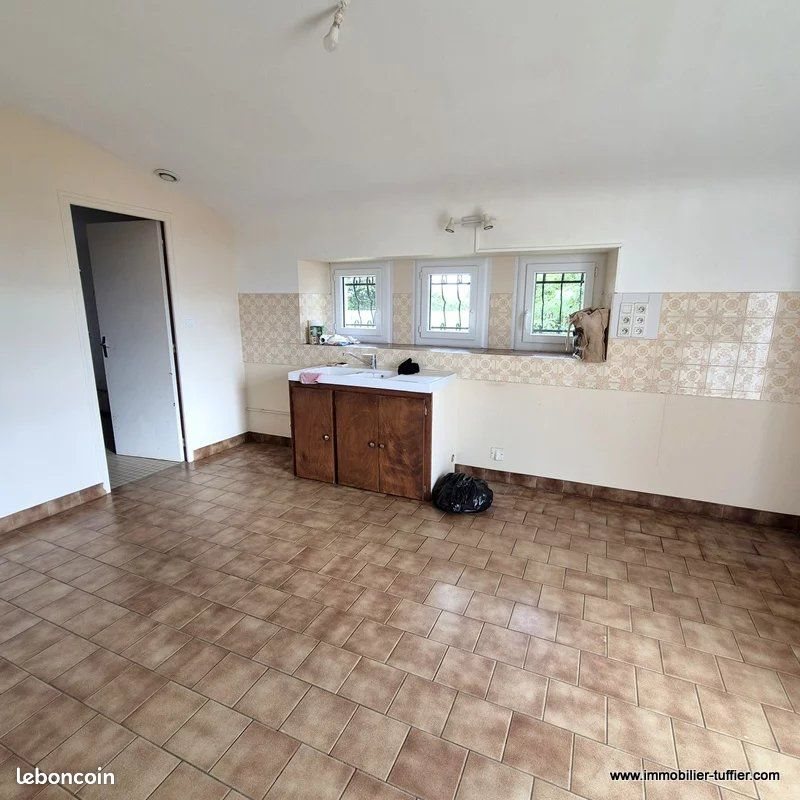 Maison à vendre, 102m², Savigné-l'Evêque