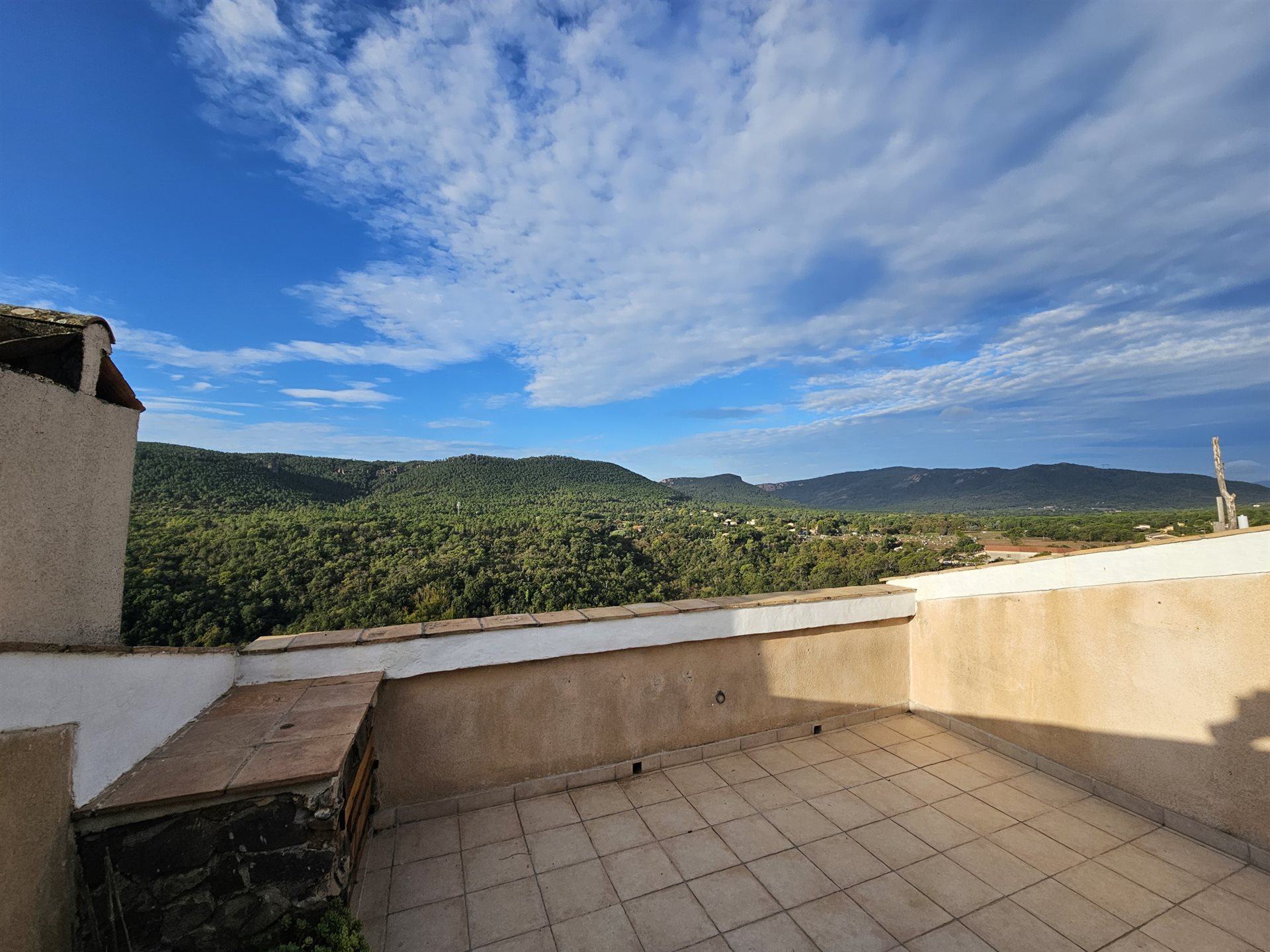 Appartement à vendre, 60m², Bagnols-en-Forêt