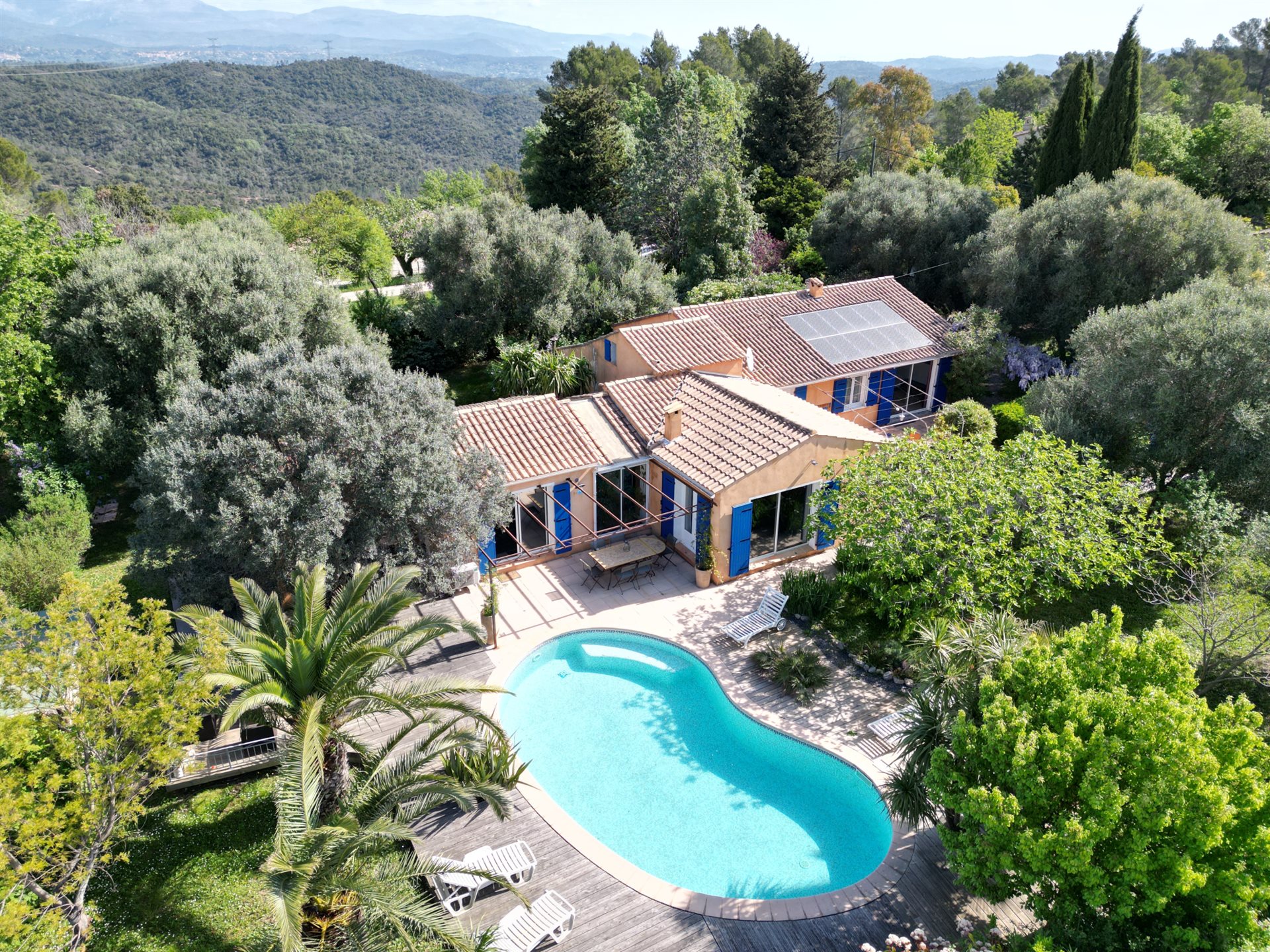 Maison à vendre, 183m², Bagnols-en-Forêt