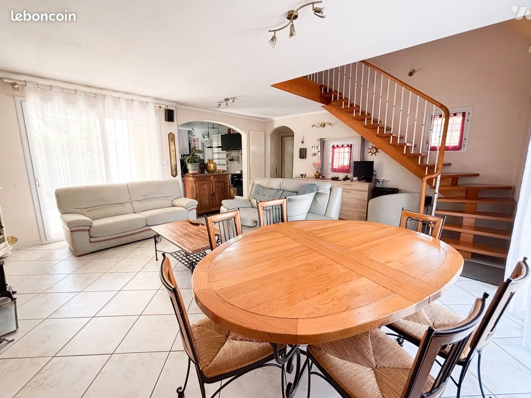 Maison à vendre, 122m², Esmans