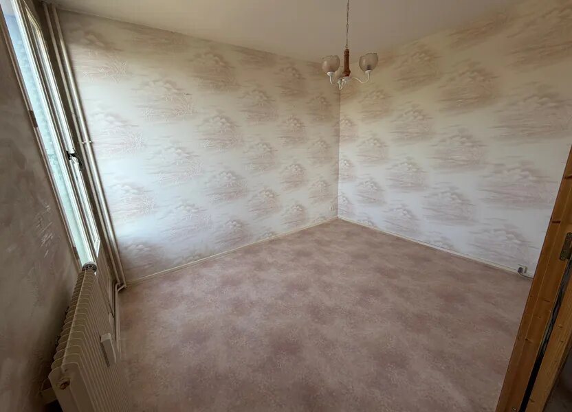 Appartement à vendre, 74m², Pont-de-Chéruy
